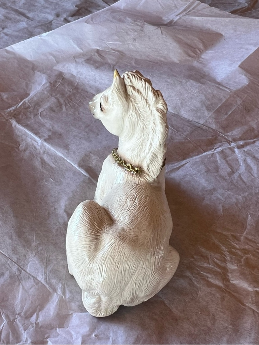Like New Vintage White Ceramic Baby Unicorn Figurine with Gold Accents - Picture 6 of 9